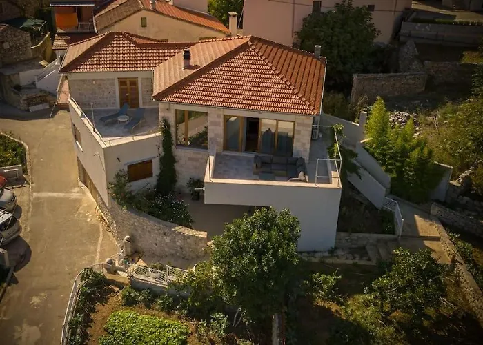 House With A Parking Space Svirce, Hvar - 22571 Dom wakacyjny *