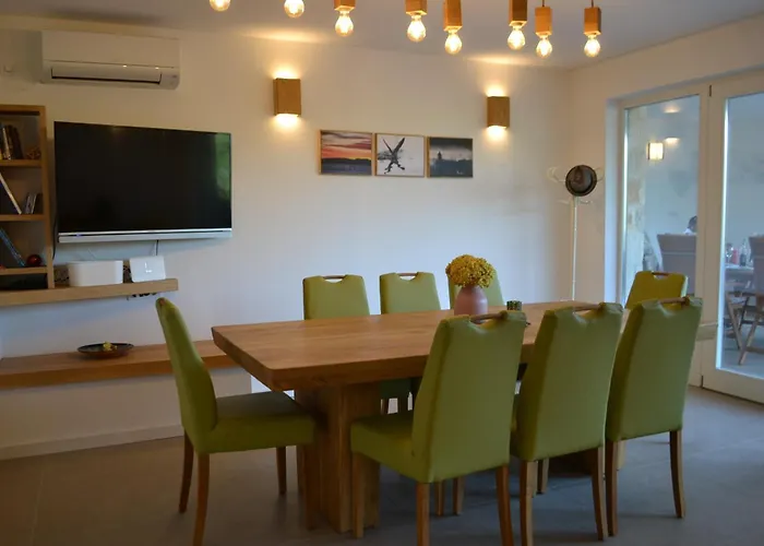 House With A Parking Space Svirce, Hvar - 22571 * Jelsa (Hvar)