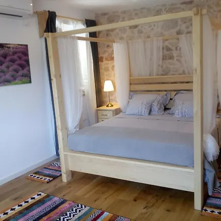 House With A Parking Space Svirce, Hvar - 22571 Jelsa (Hvar)